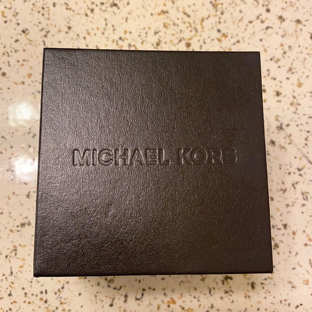 Women's Michael Kors watch, Silver/ Platinum, Cubic Zirconia